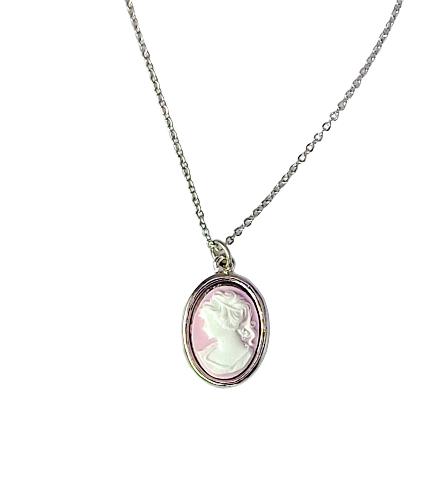 Classic Cameo Necklace